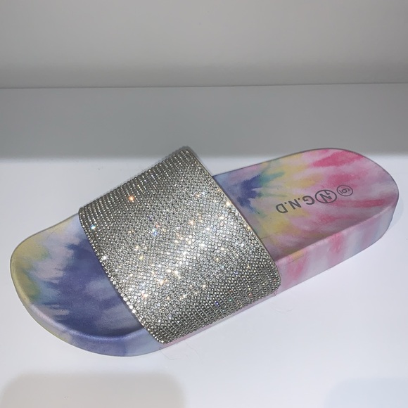 SPARKLY RHINESTONE TIE DYE SLIDES - Picture 3 of 8